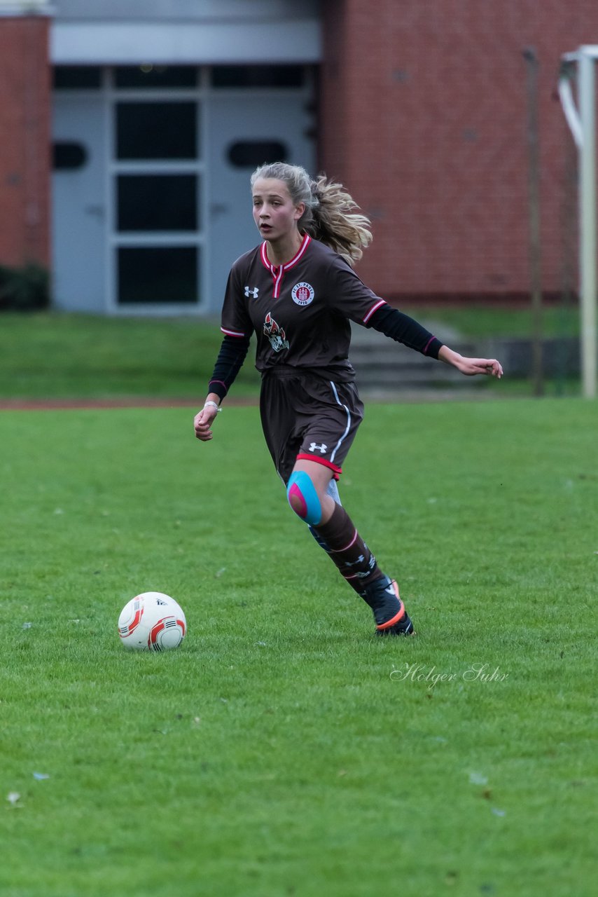 Bild 127 - C-Juniorinnen Halstenbek-Rellingen - St.Pauli : Ergebnis: 0:5